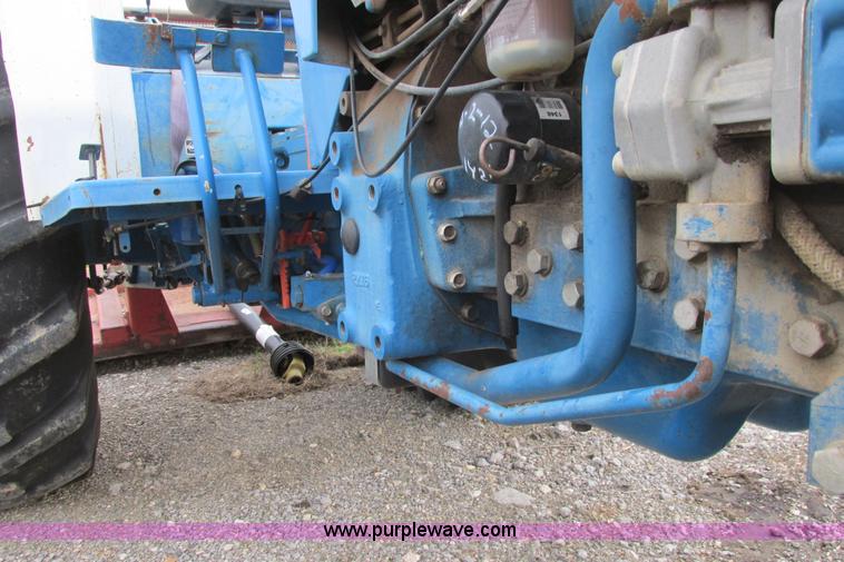 image for item G8340 1998 New Holland 3415 tractor