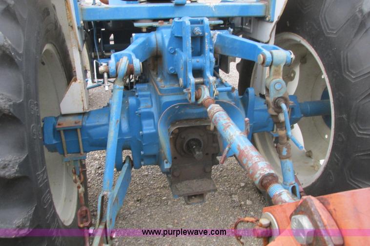 image for item G8340 1998 New Holland 3415 tractor