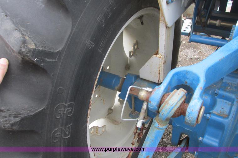 image for item G8340 1998 New Holland 3415 tractor