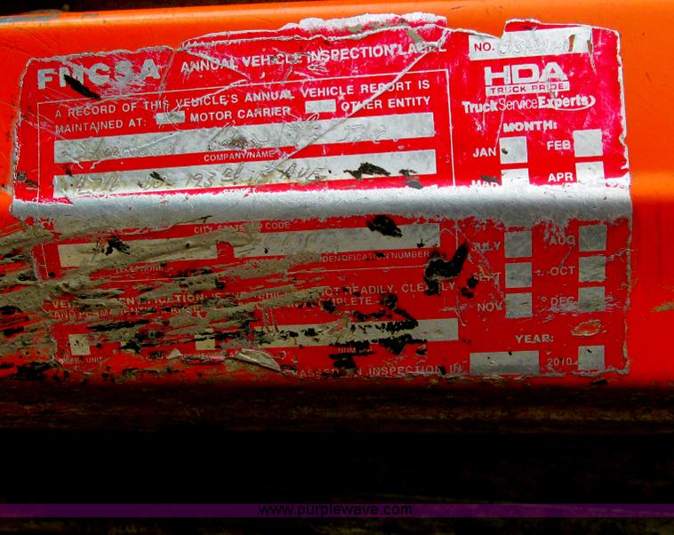 image for item G8352 2008 GMC Sierra 2500HD Ext. Cab pickup truck