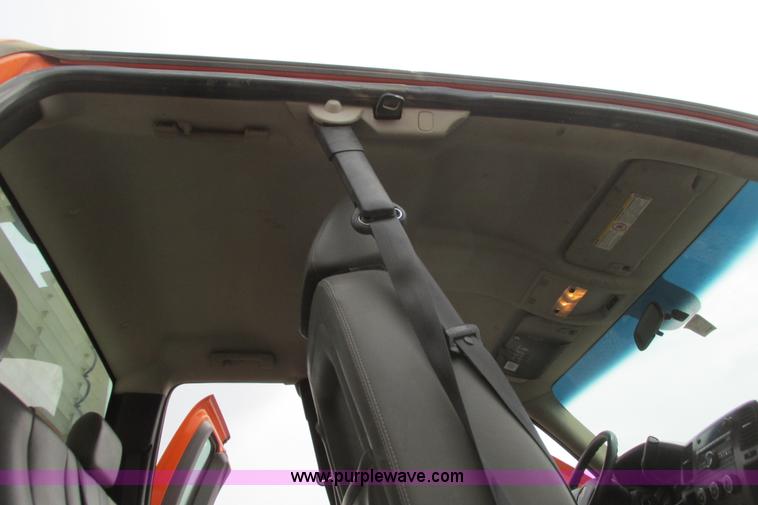 image for item G8352 2008 GMC Sierra 2500HD Ext. Cab pickup truck