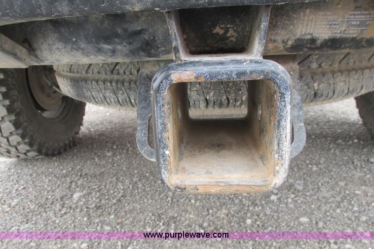 image for item G8352 2008 GMC Sierra 2500HD Ext. Cab pickup truck