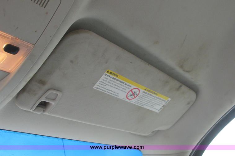 image for item G8352 2008 GMC Sierra 2500HD Ext. Cab pickup truck