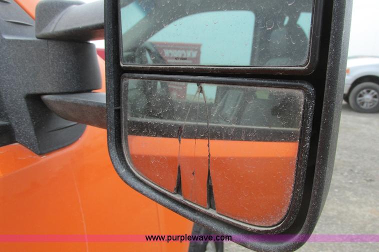 image for item G8352 2008 GMC Sierra 2500HD Ext. Cab pickup truck