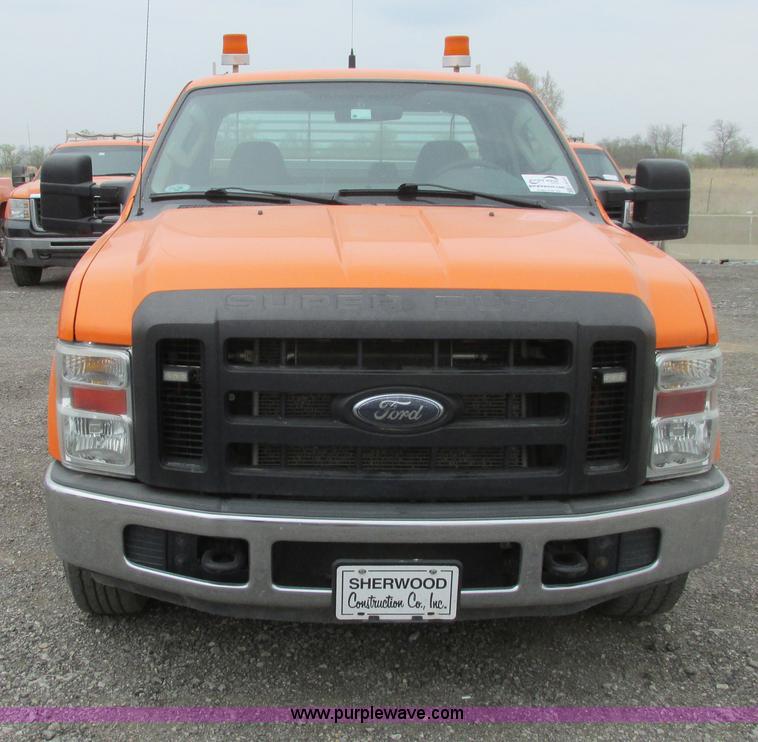image for item G8353 2010 Ford F250 Super Duty XL SuperCab pickup truck