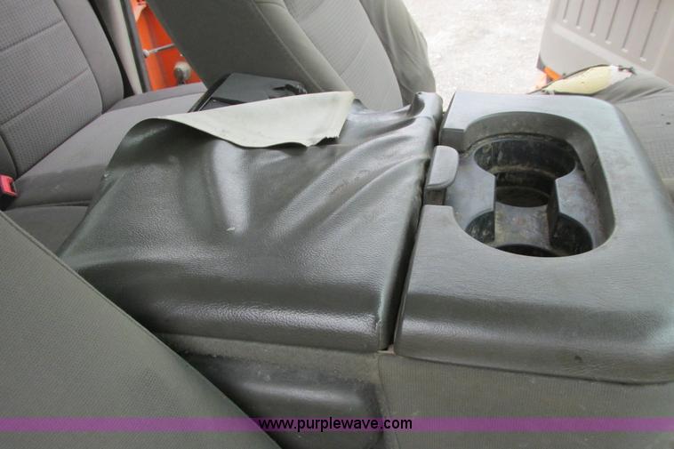 image for item G8353 2010 Ford F250 Super Duty XL SuperCab pickup truck