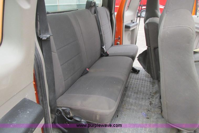 image for item G8353 2010 Ford F250 Super Duty XL SuperCab pickup truck