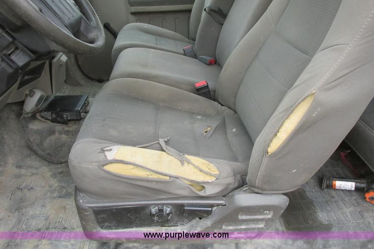 image for item G8353 2010 Ford F250 Super Duty XL SuperCab pickup truck