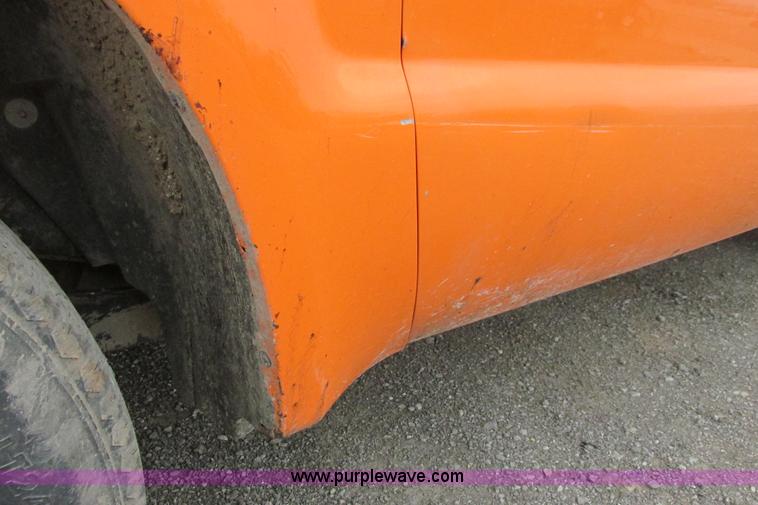 image for item G8353 2010 Ford F250 Super Duty XL SuperCab pickup truck