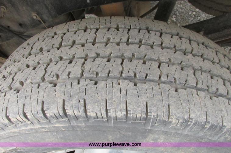 image for item G8353 2010 Ford F250 Super Duty XL SuperCab pickup truck