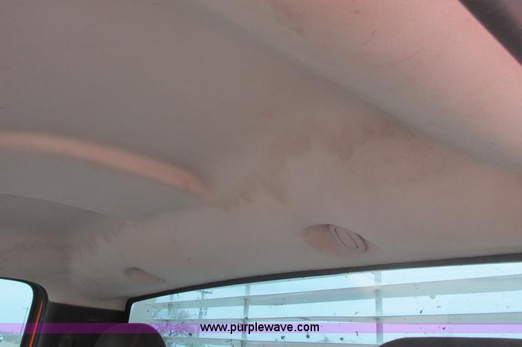 image for item G8354 2008 GMC Sierra 2500HD pickup truck