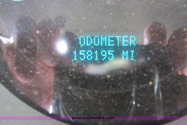 image for item G8355 2009 GMC Sierra 2500HD Ext. Cab pickup truck