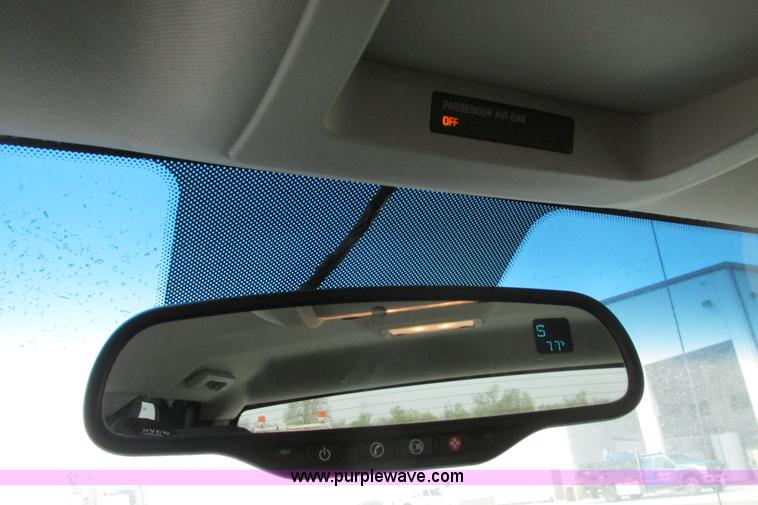 image for item G8356 2008 Chevrolet Silverado 1500 LT pickup truck