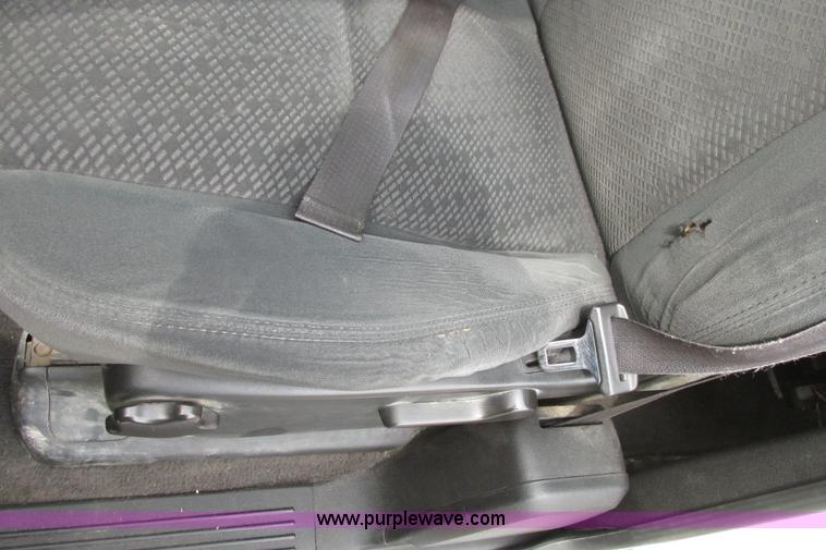 image for item G8356 2008 Chevrolet Silverado 1500 LT pickup truck