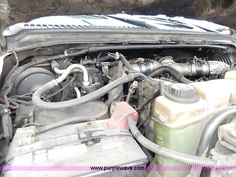 image for item H1398 2000 Ford F450 Super Duty XL flatbed truck