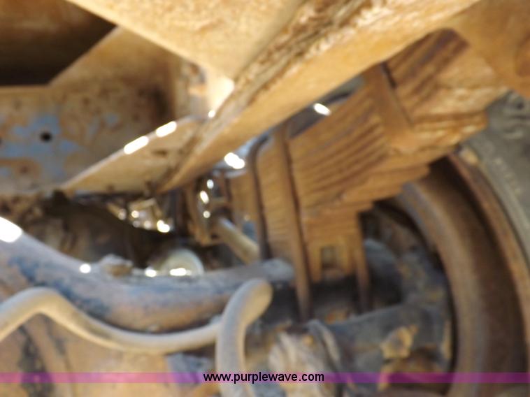 image for item H1944 1974 International Paystar 5000 semi truck