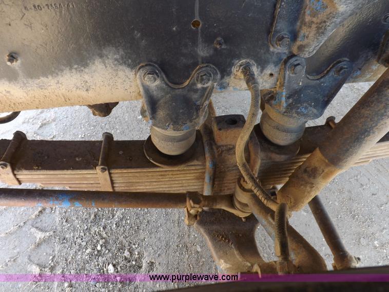 image for item H1944 1974 International Paystar 5000 semi truck