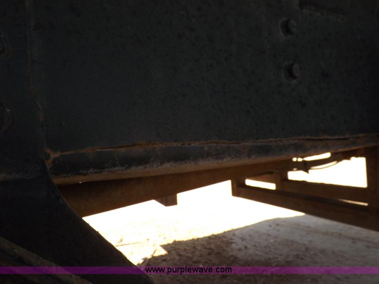 image for item H1944 1974 International Paystar 5000 semi truck