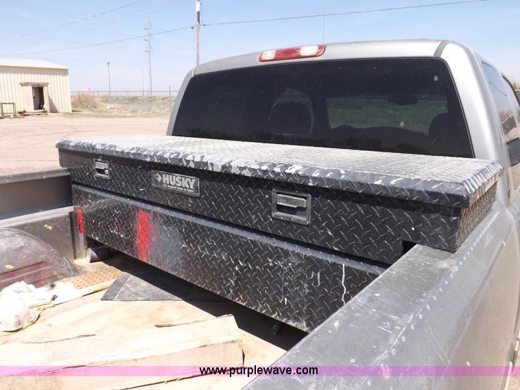 image for item H1945 2002 Chevrolet Silverado 1500 LS Ext. Cab pickup truck