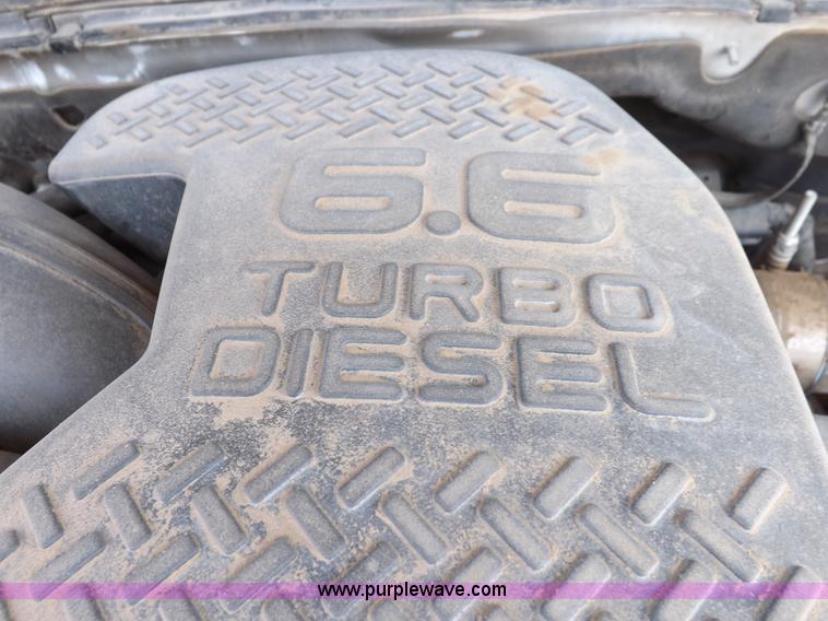 image for item H1948 2006 Chevrolet Silverado 3500 utility truck