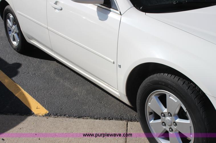 image for item H2118 2007 Chevrolet Impala LT