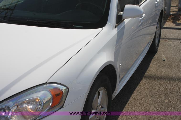 image for item H2119 2010 Chevrolet Impala LT