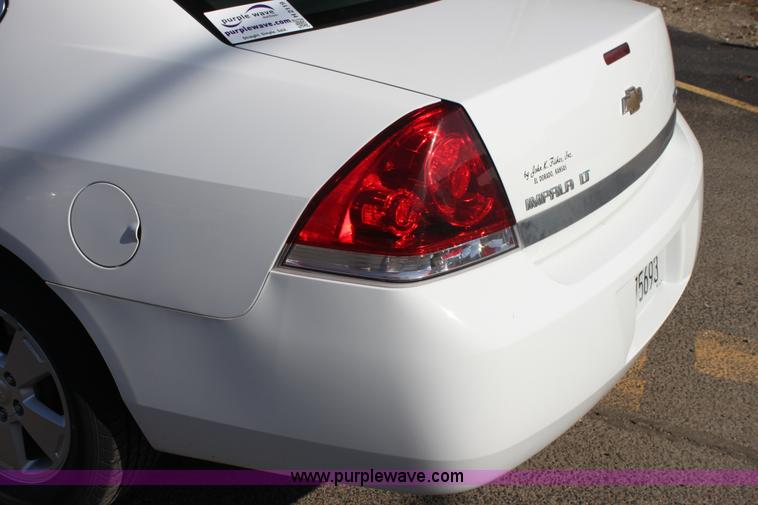 image for item H2119 2010 Chevrolet Impala LT