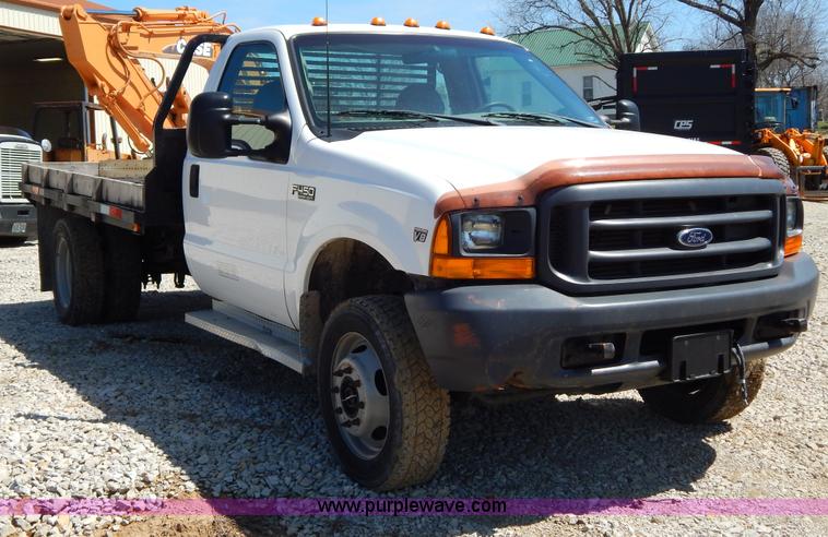 image for item H3457 1999 Ford F450 Super Duty flatbed truck