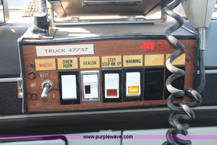 image for item H5718 1984 GMC TopKick 7000 fire truck