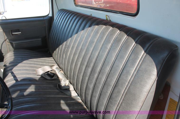 image for item H5718 1984 GMC TopKick 7000 fire truck