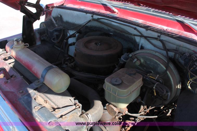 image for item H5718 1984 GMC TopKick 7000 fire truck