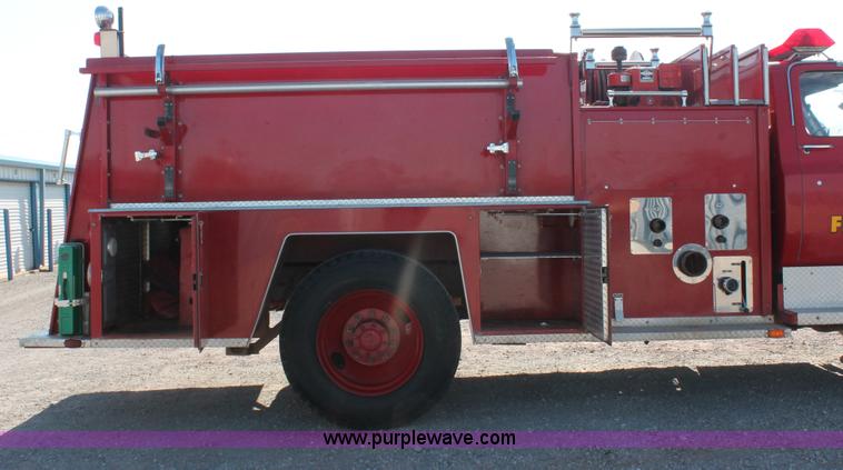 image for item H5718 1984 GMC TopKick 7000 fire truck