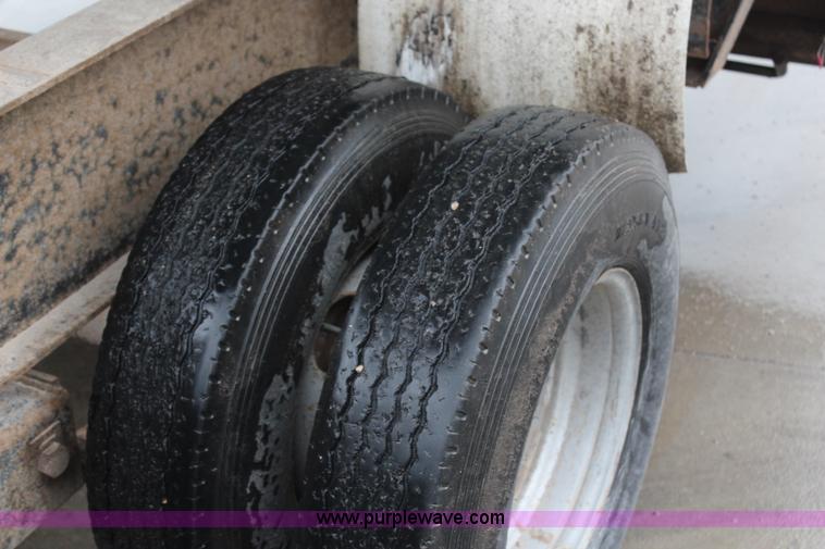 image for item H6002 2002 L&L gooseneck dump bed trailer