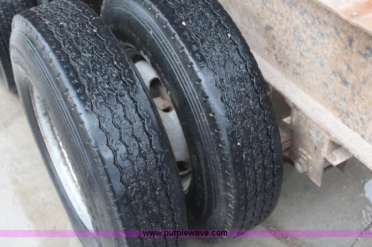 image for item H6002 2002 L&L gooseneck dump bed trailer