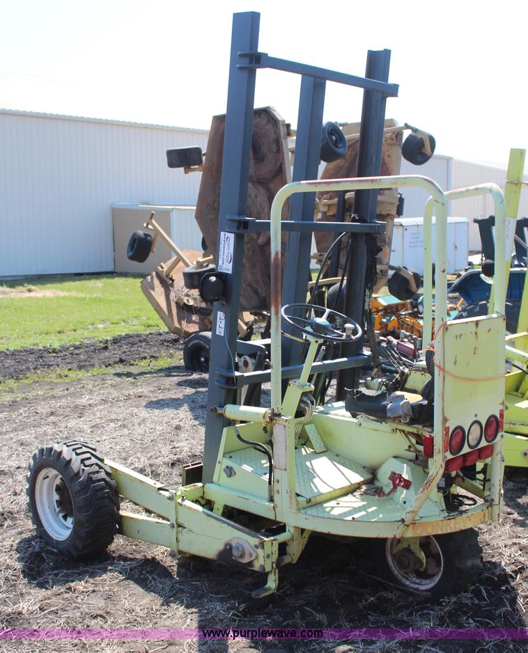 image for item H6051 Donkey D12 forklift