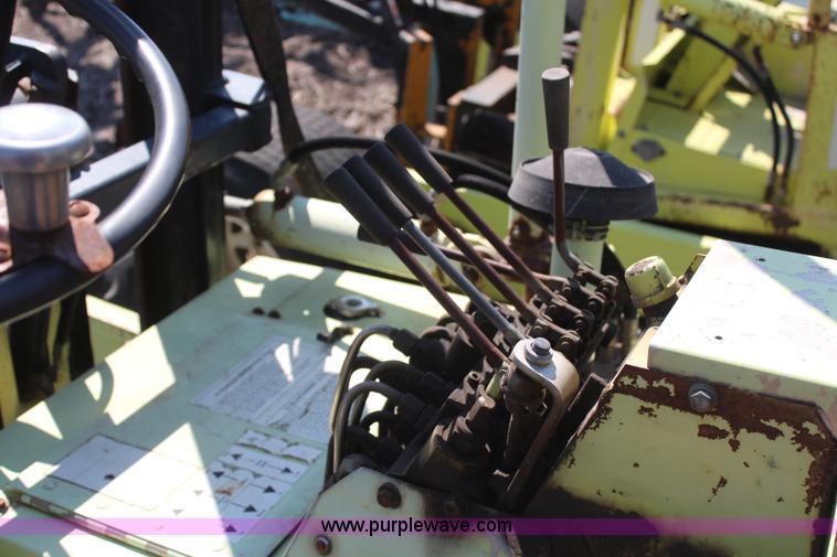 image for item H6051 Donkey D12 forklift