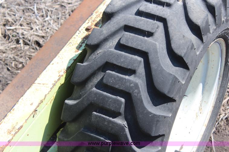 image for item H6051 Donkey D12 forklift