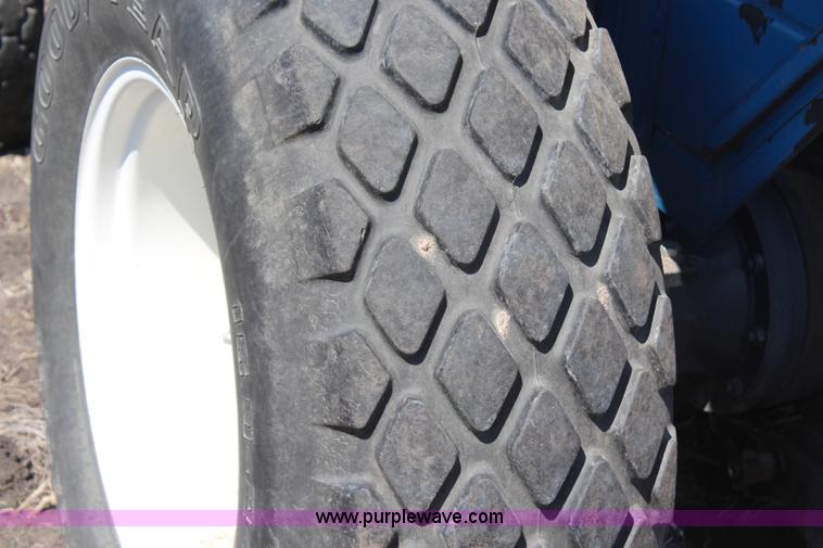 image for item H6058 1998 New Holland TL80 MFWD tractor