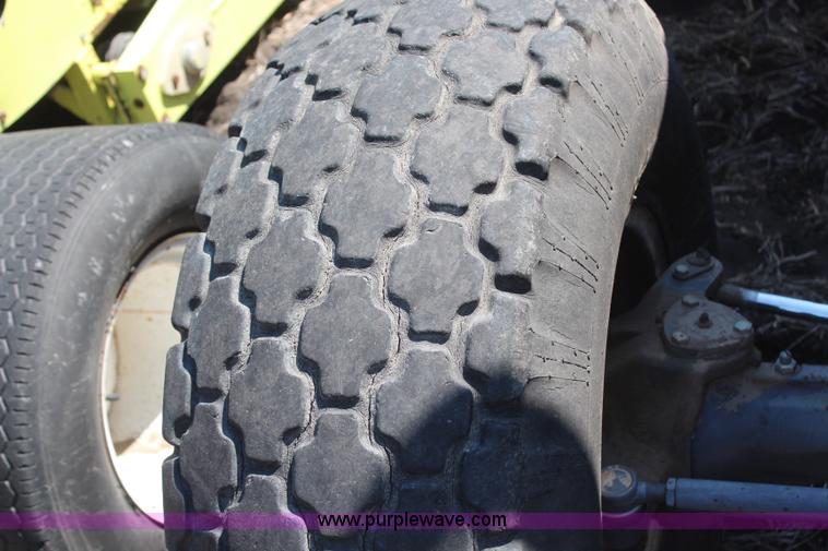 image for item H6058 1998 New Holland TL80 MFWD tractor