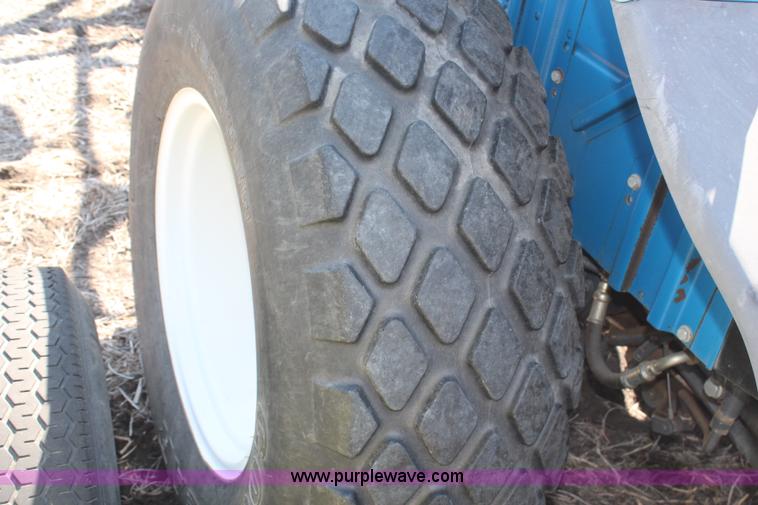 image for item H6058 1998 New Holland TL80 MFWD tractor