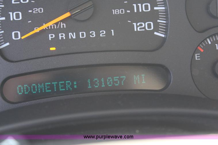 image for item H6071 2006 Chevrolet Silverado 1500 Ext. Cab pickup truck