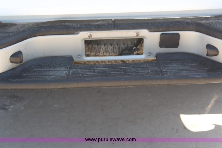 image for item H6072 2005 Chevrolet Silverado 1500 Ext. Cab pickup truck