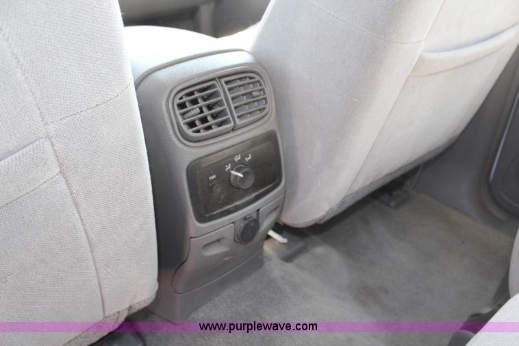 image for item H6074 2006 Chevrolet Trailblazer LS SUV