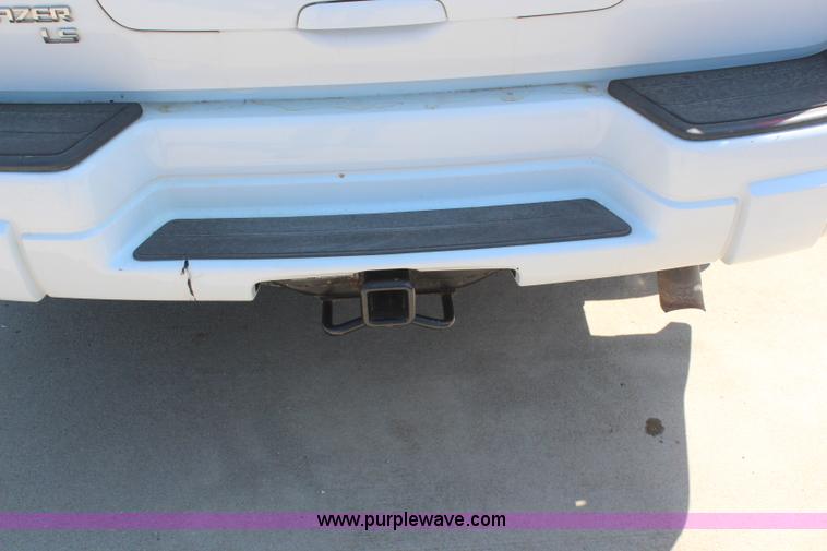 image for item H6074 2006 Chevrolet Trailblazer LS SUV