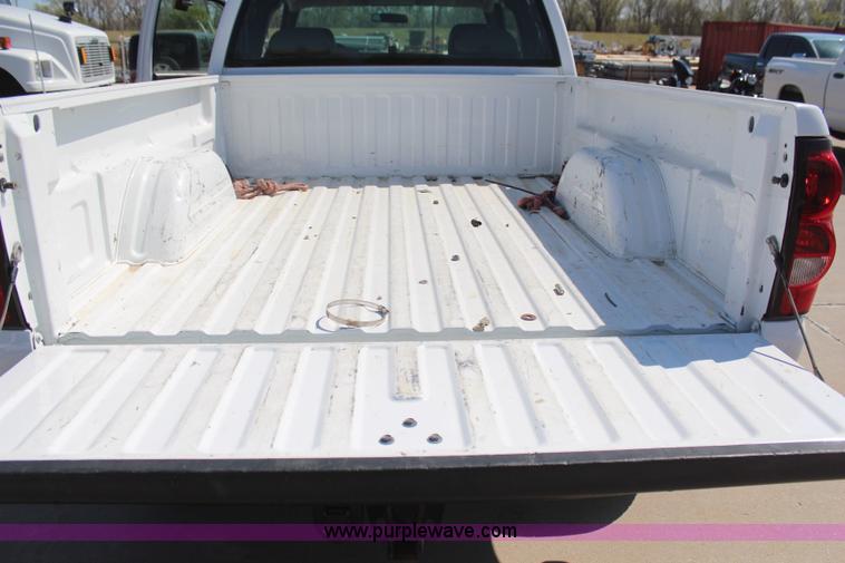 image for item H6075 2006 Chevrolet Silverado 2500HD Ext. Cab pickup truck