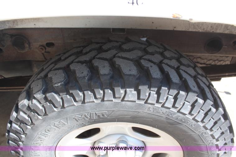 image for item H6076 1999 Chevrolet Silverado 1500 Ext. Cab pickup truck