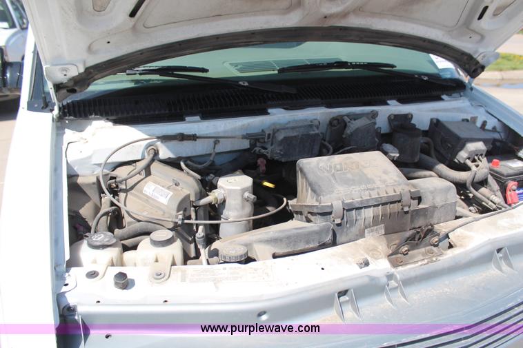 image for item H6085 2004 Chevrolet Astro Cargo service van