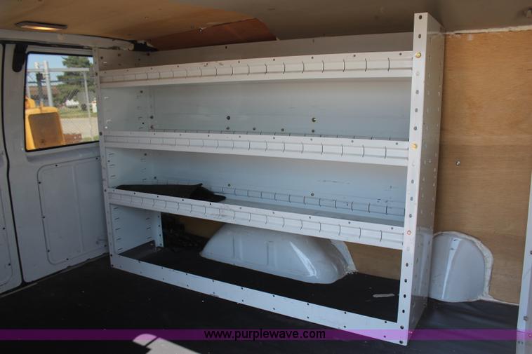 image for item H6085 2004 Chevrolet Astro Cargo service van