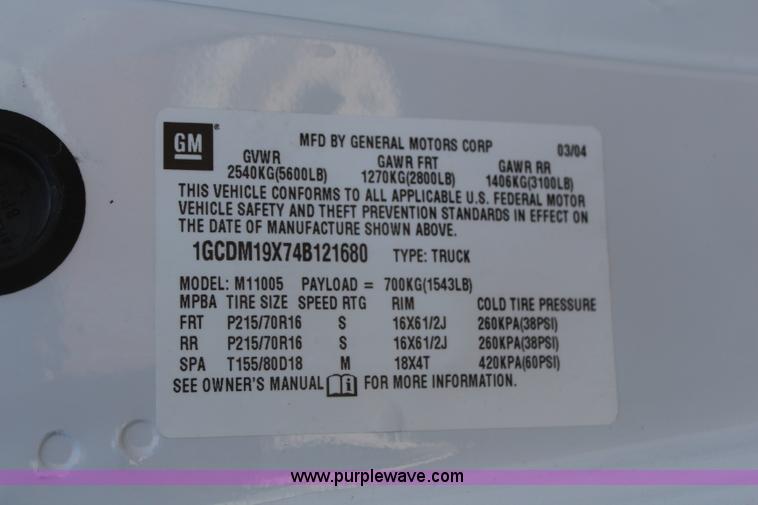 image for item H6085 2004 Chevrolet Astro Cargo service van