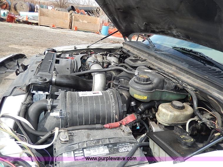 image for item I3742 2003 Ford F250 Super Duty XL SuperCab pickup truck